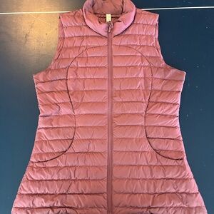 Women’s Lululemon pink vest sz 8